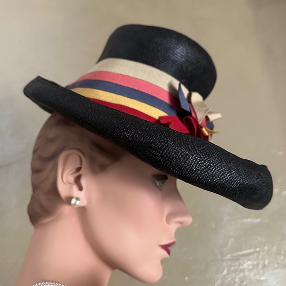 SHOWSTOPPER 1930s\' FRENCH NAVY STRAW FEDORA - MULTICOLORED GROSGRAIN BAND main image 6